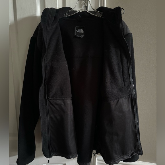 Men’s Black The North Face Jacket, Size Large - Picture 5 of 8